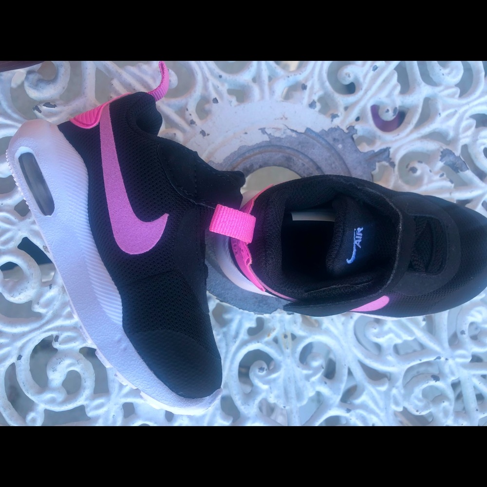 Nike Air Max Oketo Infant Sneakers 5C.